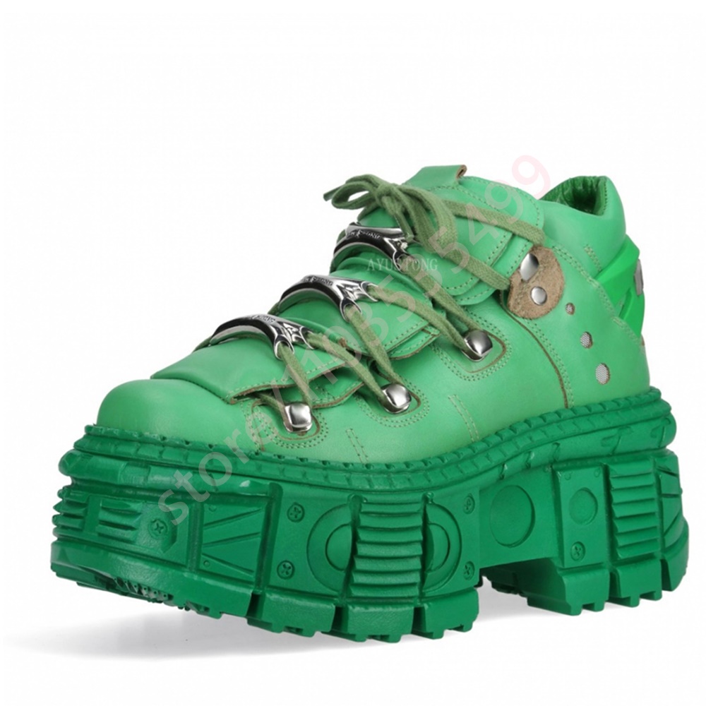 Street Fashion Y2K - 厚底パンクリベットY2Kショートブーツ2025秋新作ラウンドトゥストリートロックスポーツカジュアルシューズファッションレースアップアンクルブーツ