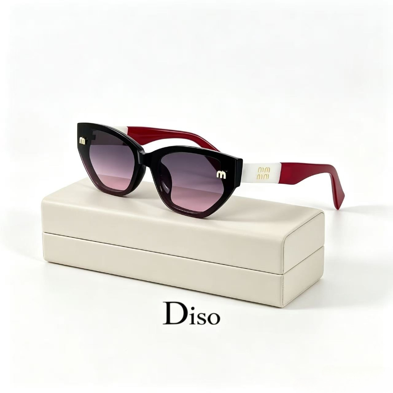 Street Fashion Glasses - 2026年新作 レターキャットアイサングラス インターネットセレブ愛用 レトロサングラス レディース トレンドシェード