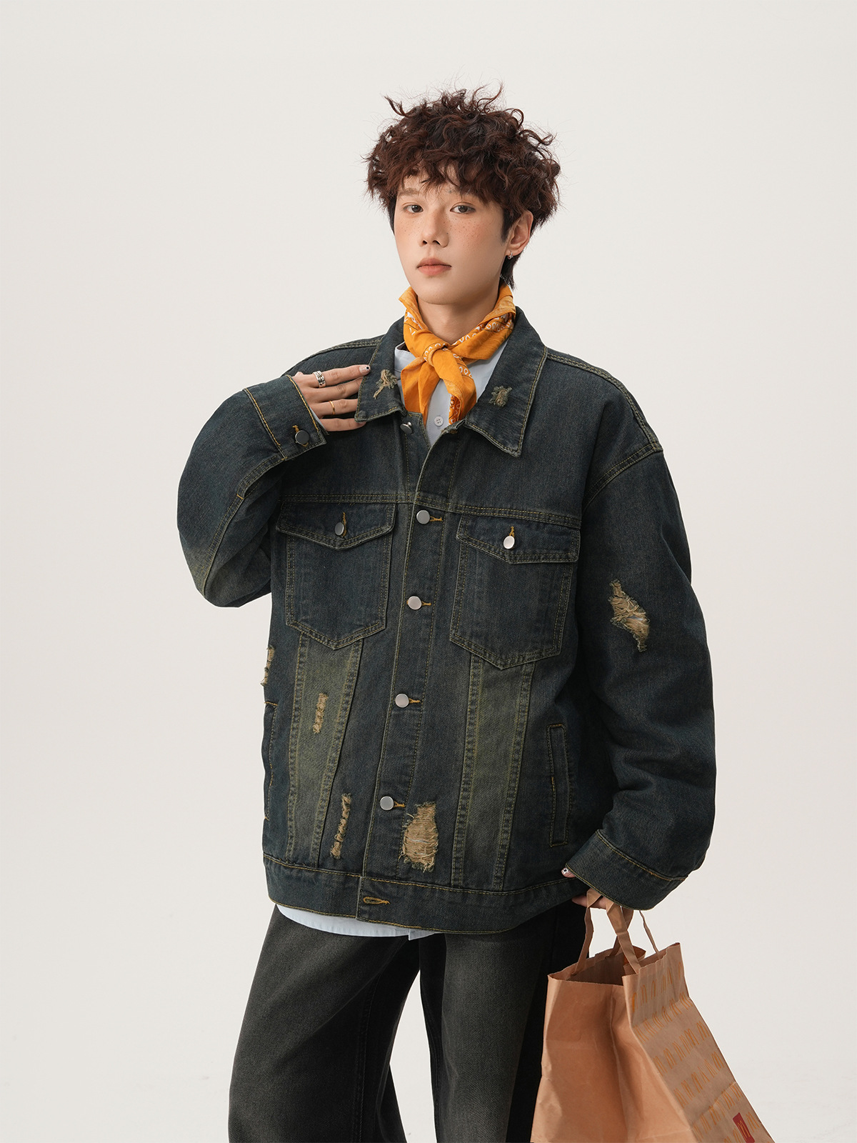 アメリカンハイストリート リップドデニムジャケット 秋のカジ - Street Fashion Vintage のレビューと価格