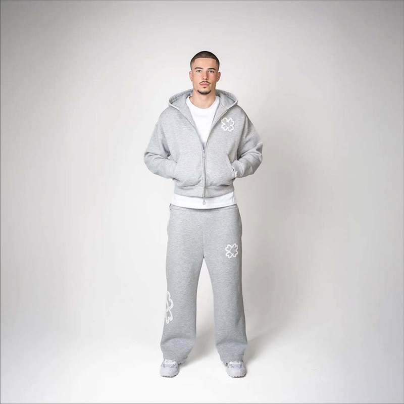 春秋オーバーサイズ四つ葉のクローバーアップリケジップアップフ - Street Fashion For Man のレビューと価格