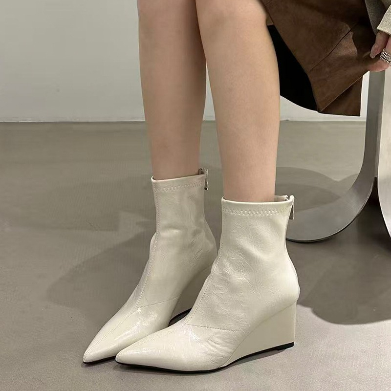 秋冬ヴィンテージウェゲスヒール女性アンクルブーツファッション - Street Fashion Vintage のレビューと価格