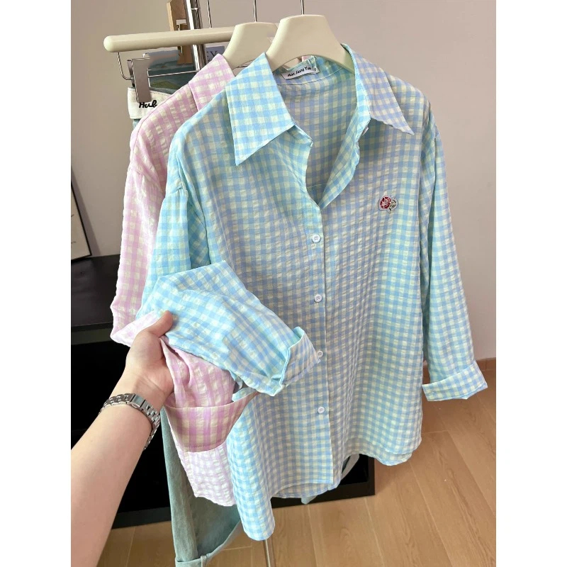 刺繍フラワーチェック柄デザインシャツ&ブラウスY2Kストリー - Street Fashion Korea のレビューと価格