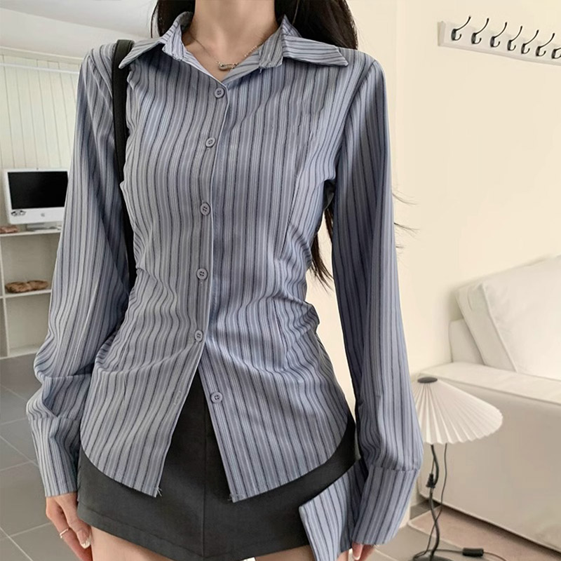 Y2k ストライプシャツ女性長袖デザインボタンアップトップス - Street Fashion Korea のレビューと価格