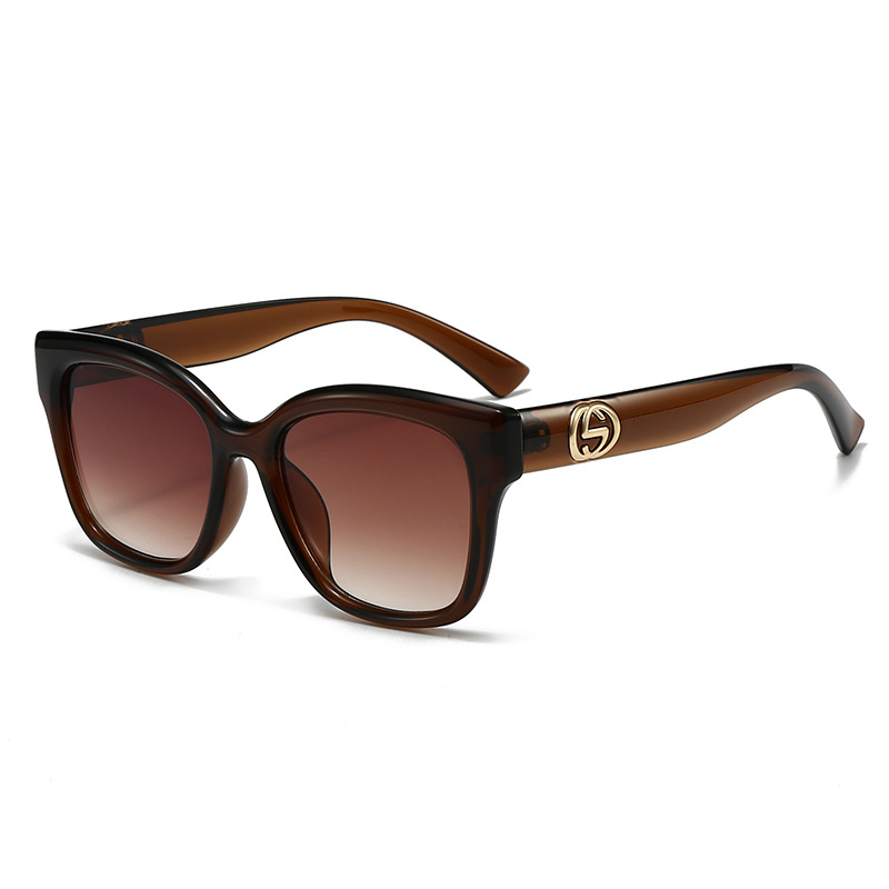 ストリートフォトや日常着に最適な、装飾的なテンプルチップが付 - Street Fashion Glasses のレビューと価格